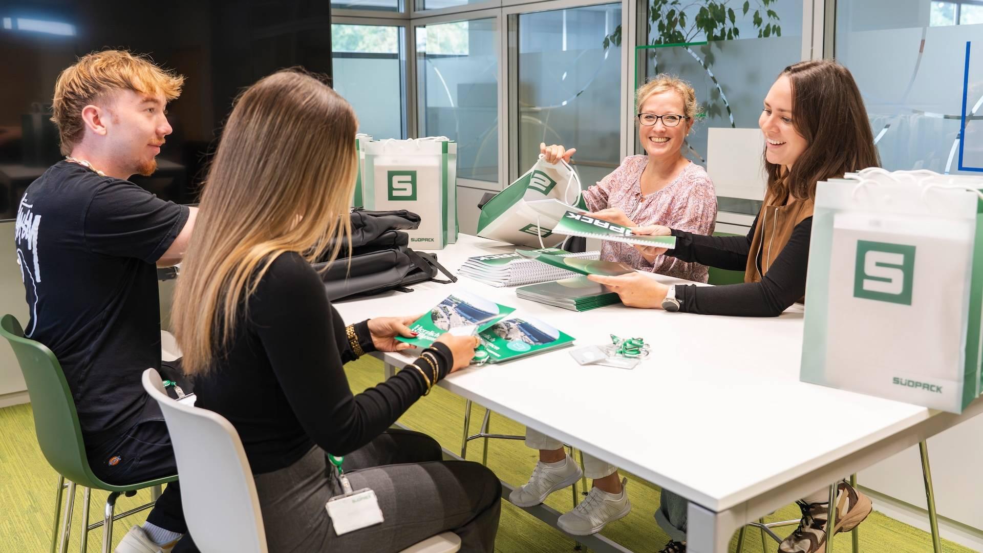 New apprentices at SÜDPACK